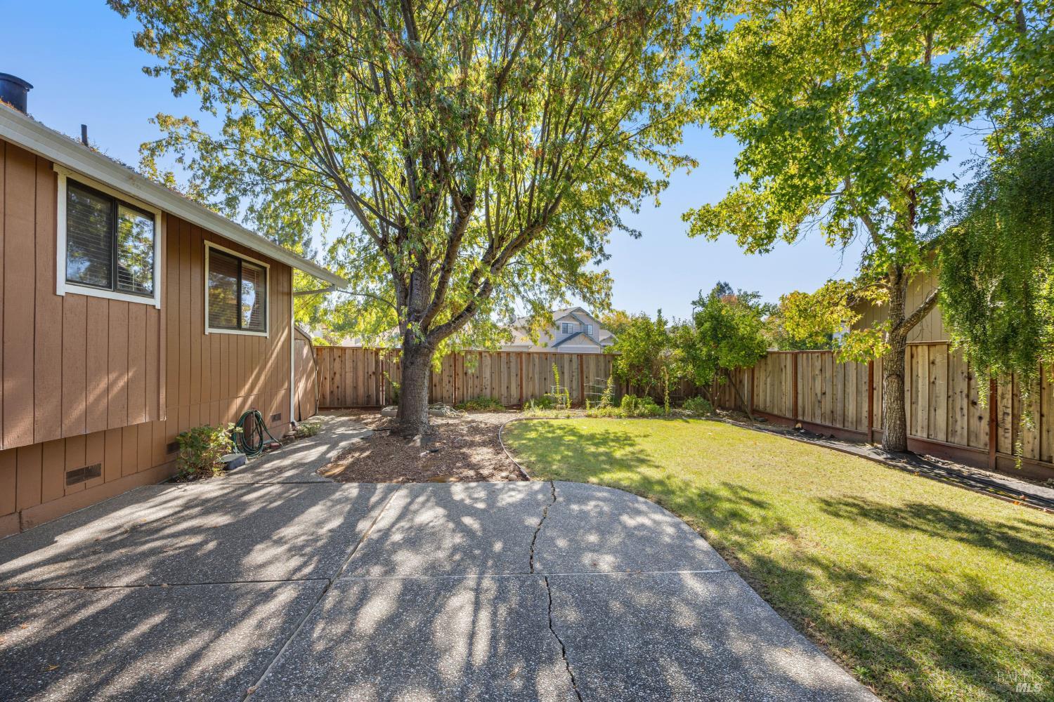 105 Jutta Way Windsor CA 95492