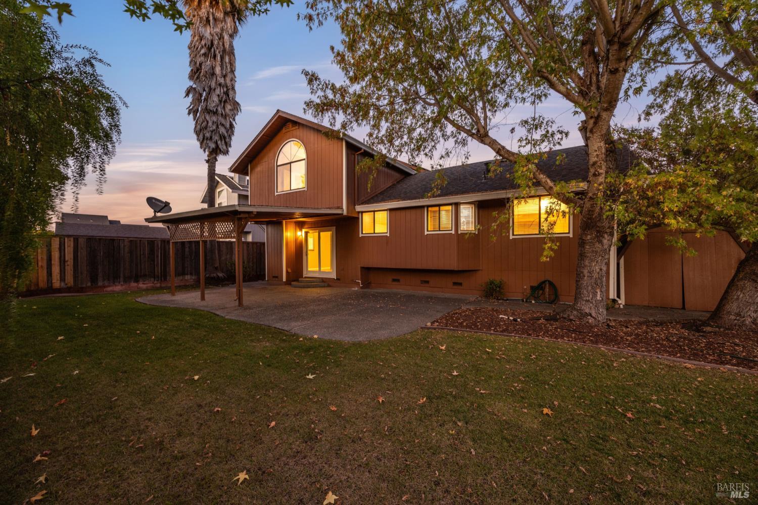 105 Jutta Way Windsor CA 95492