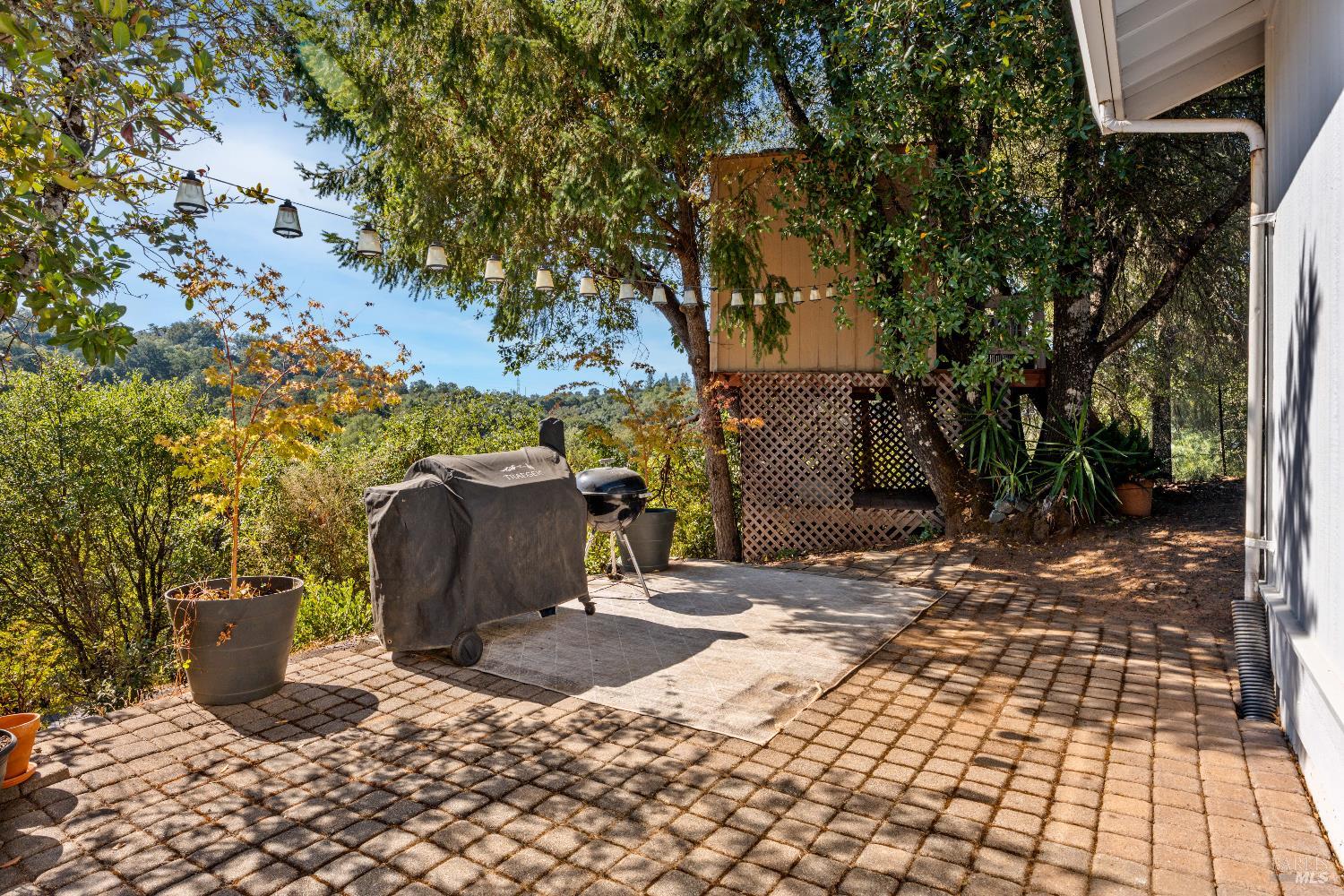 1500 Woodway Lane Redwood Valley CA 95470