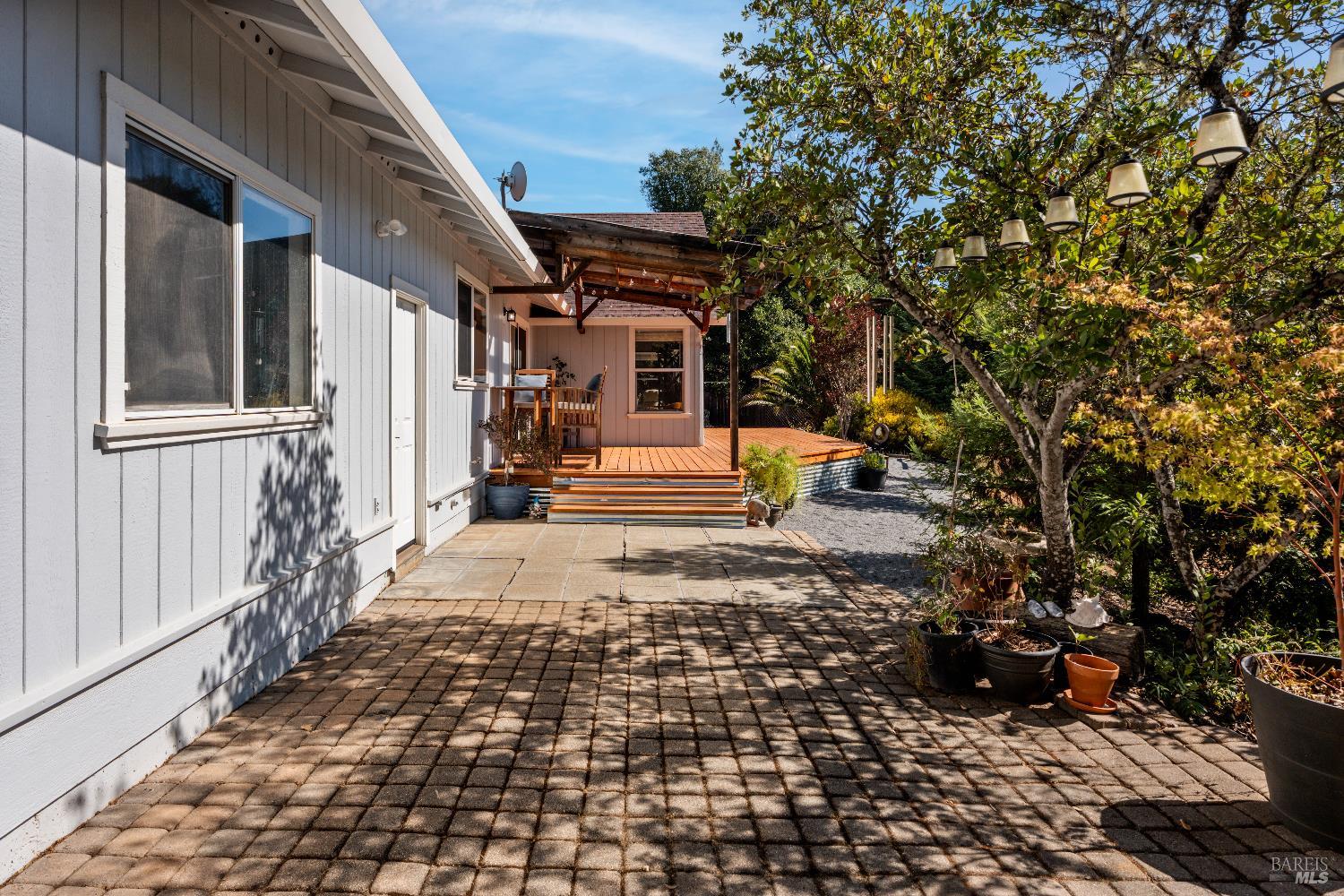 1500 Woodway Lane Redwood Valley CA 95470