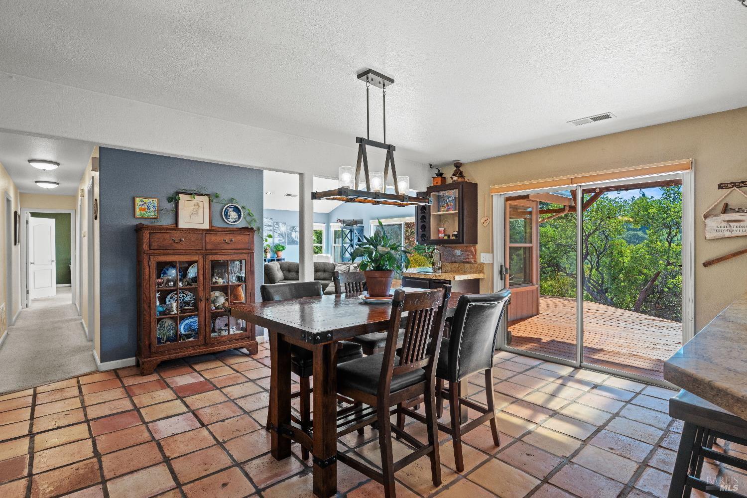 1500 Woodway Lane Redwood Valley CA 95470