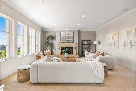 636 Montebello Drive Santa Rosa CA 95403