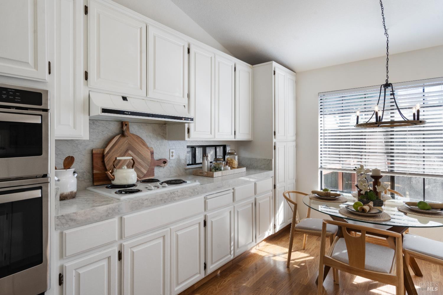 8 Starling Drive Petaluma CA 94954