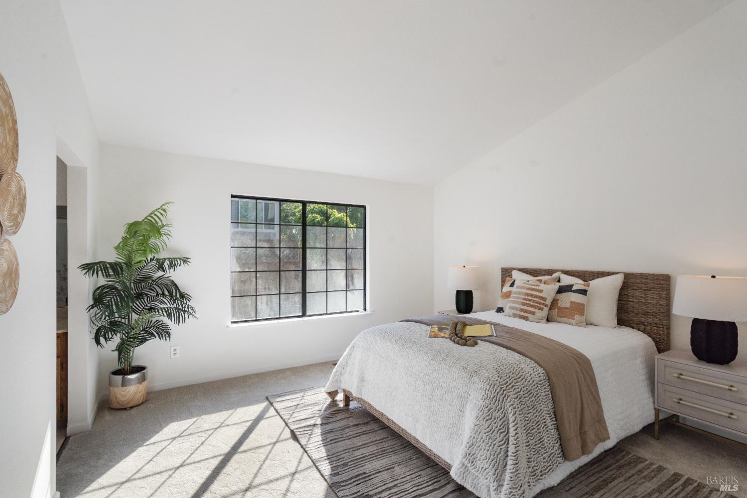 8 Starling Drive Petaluma CA 94954