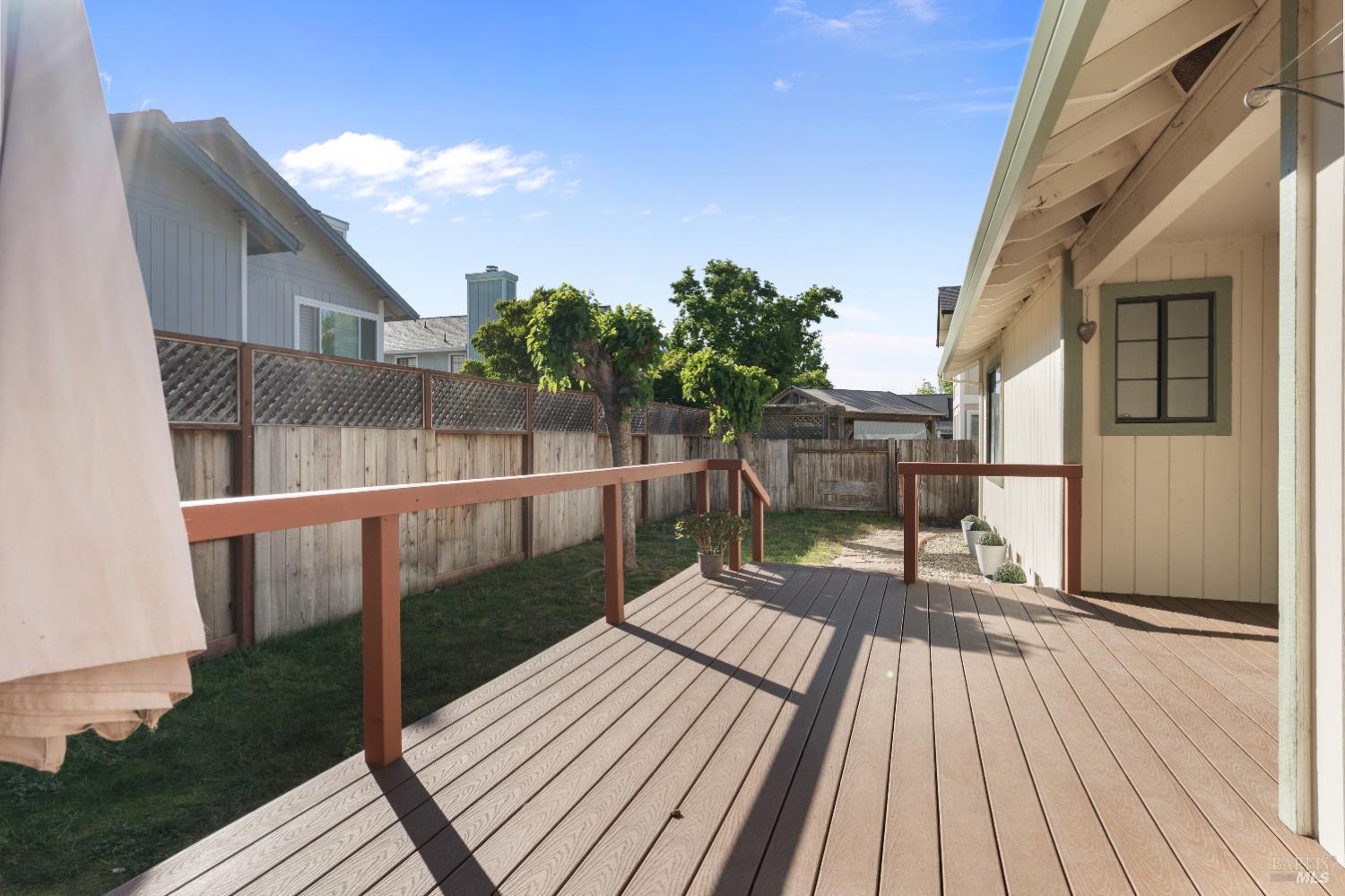 8 Starling Drive Petaluma CA 94954