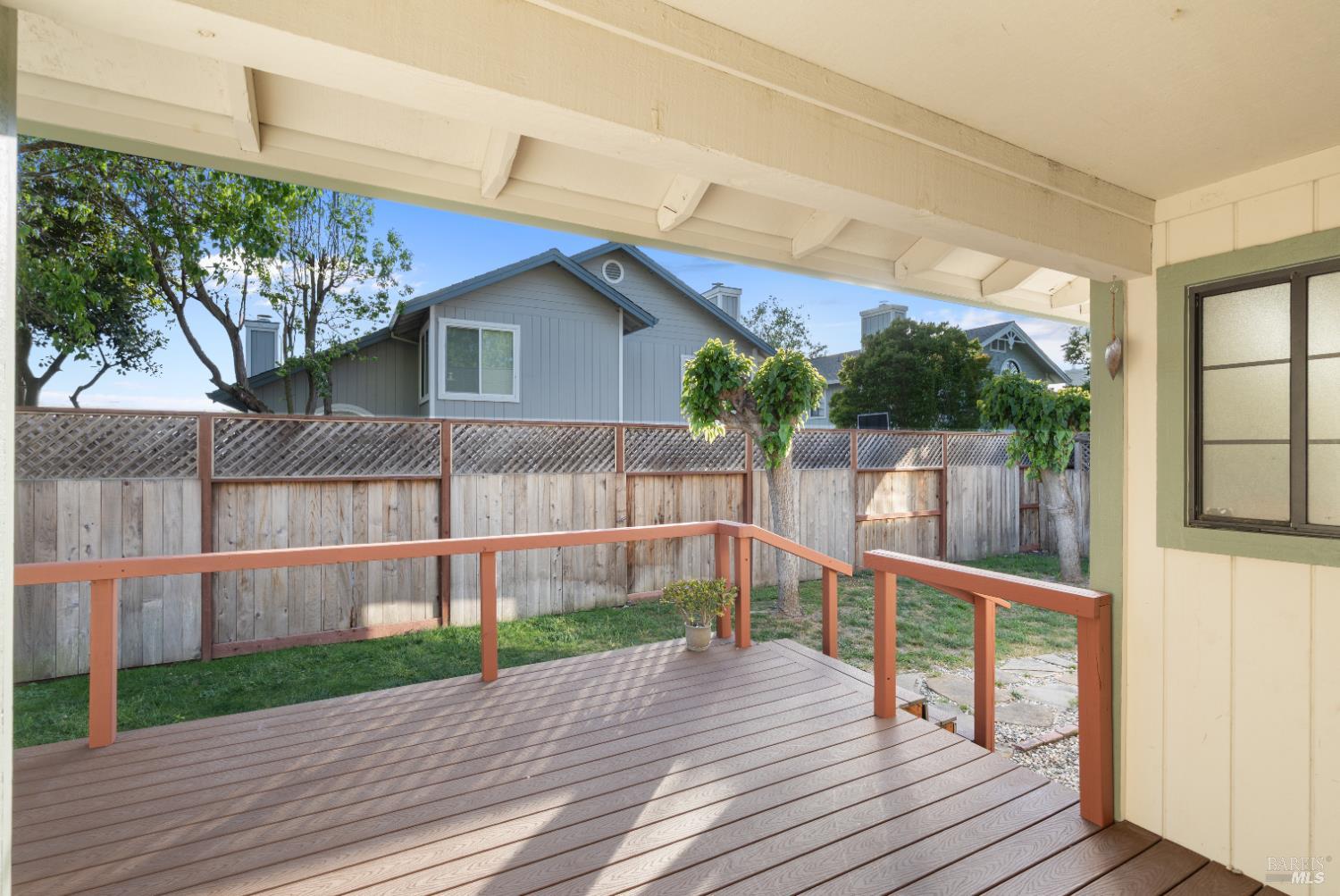 8 Starling Drive Petaluma CA 94954