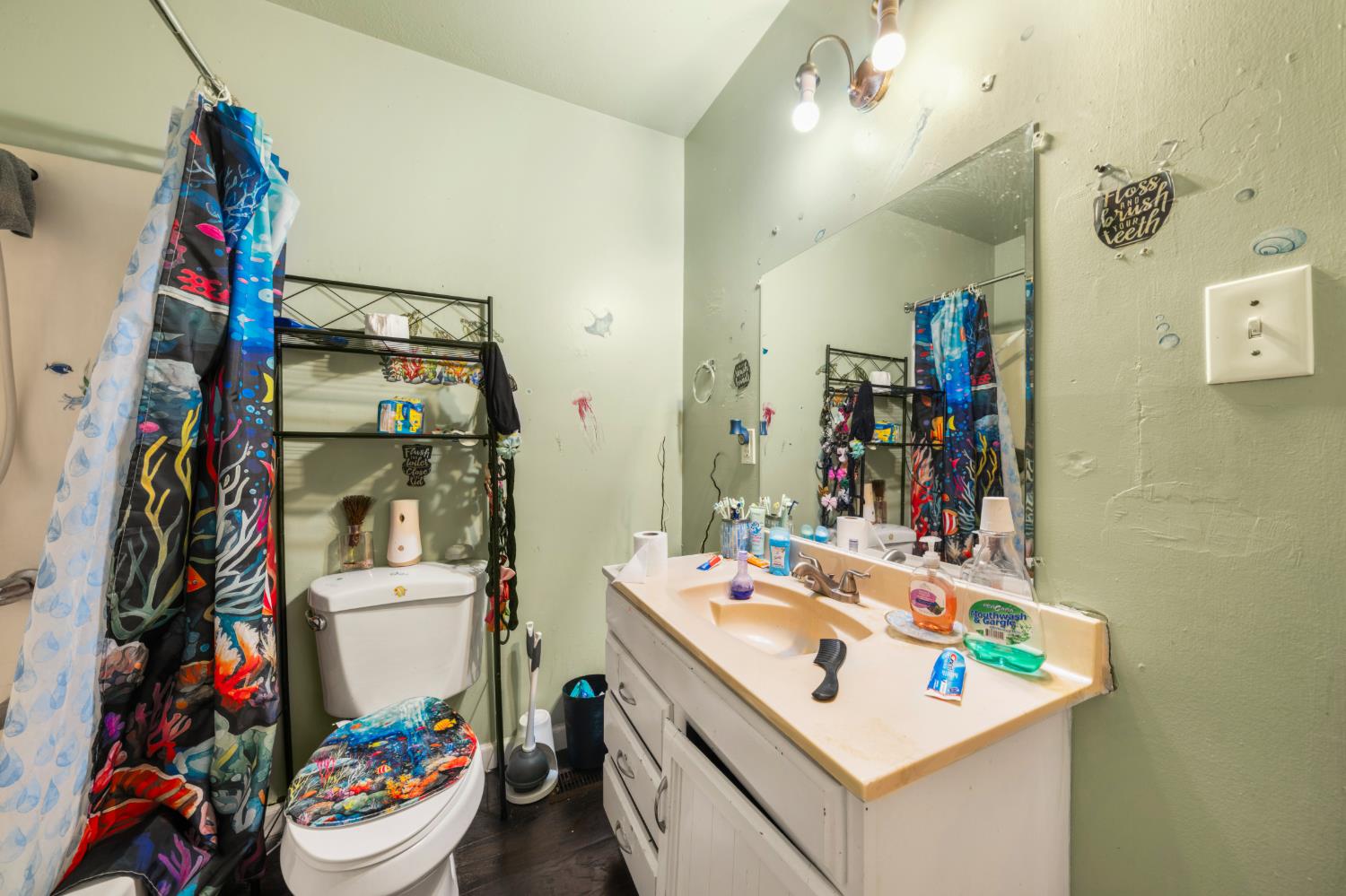 4365 Olivehurst Avenue Olivehurst CA 95961
