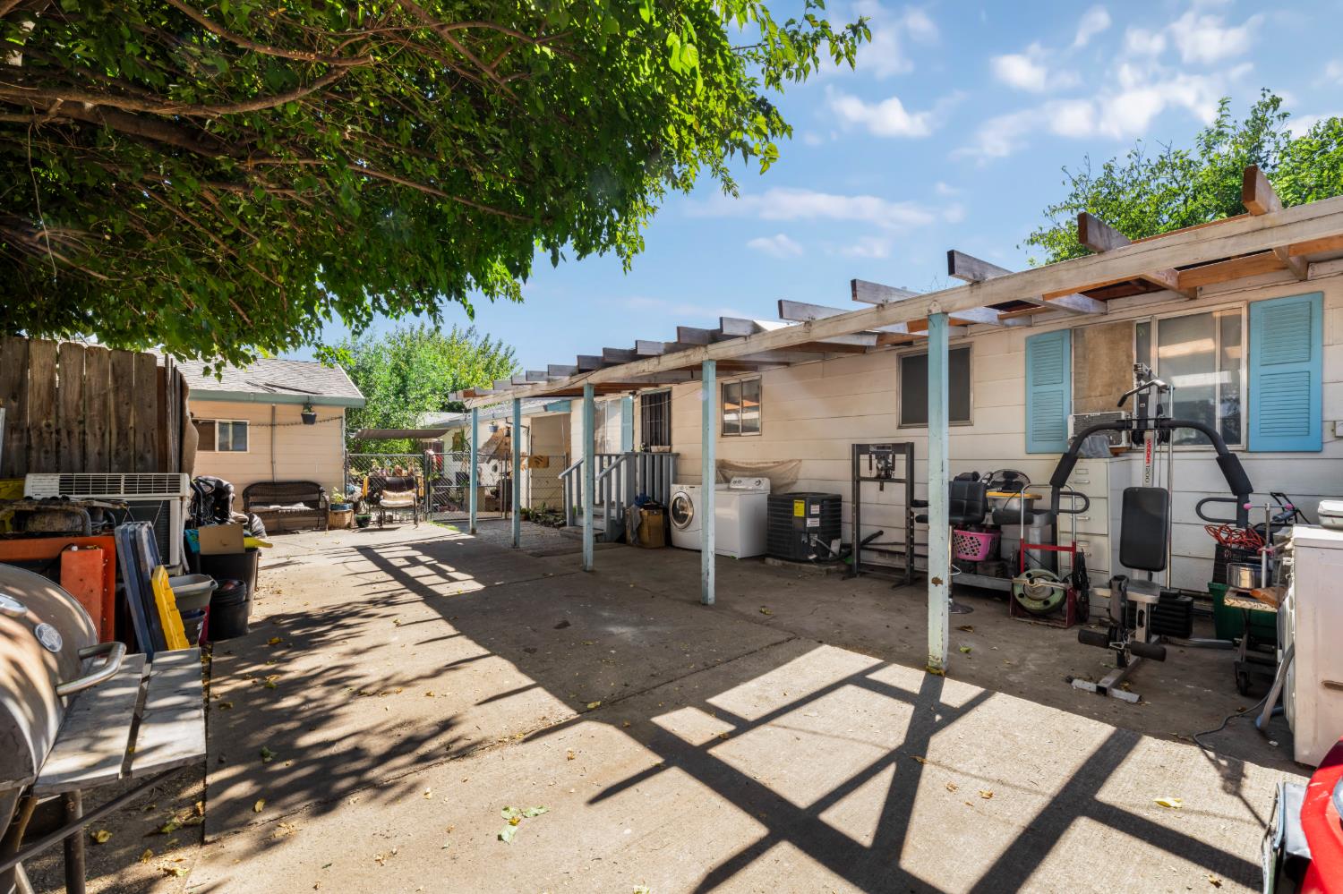 4365 Olivehurst Avenue Olivehurst CA 95961