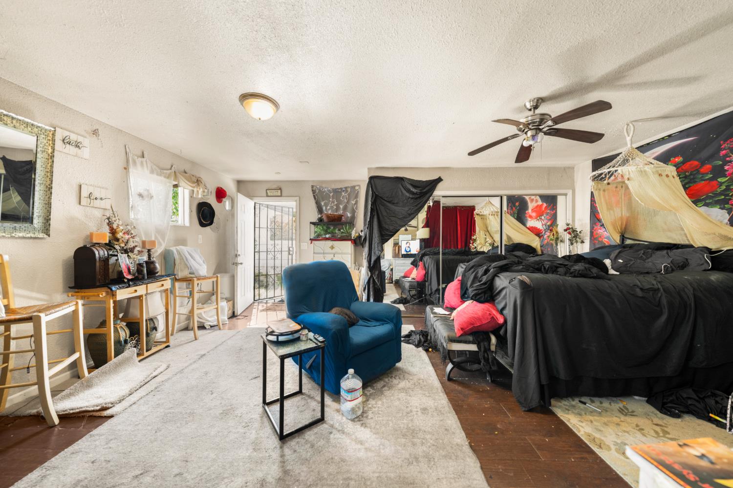 4365 Olivehurst Avenue Olivehurst CA 95961