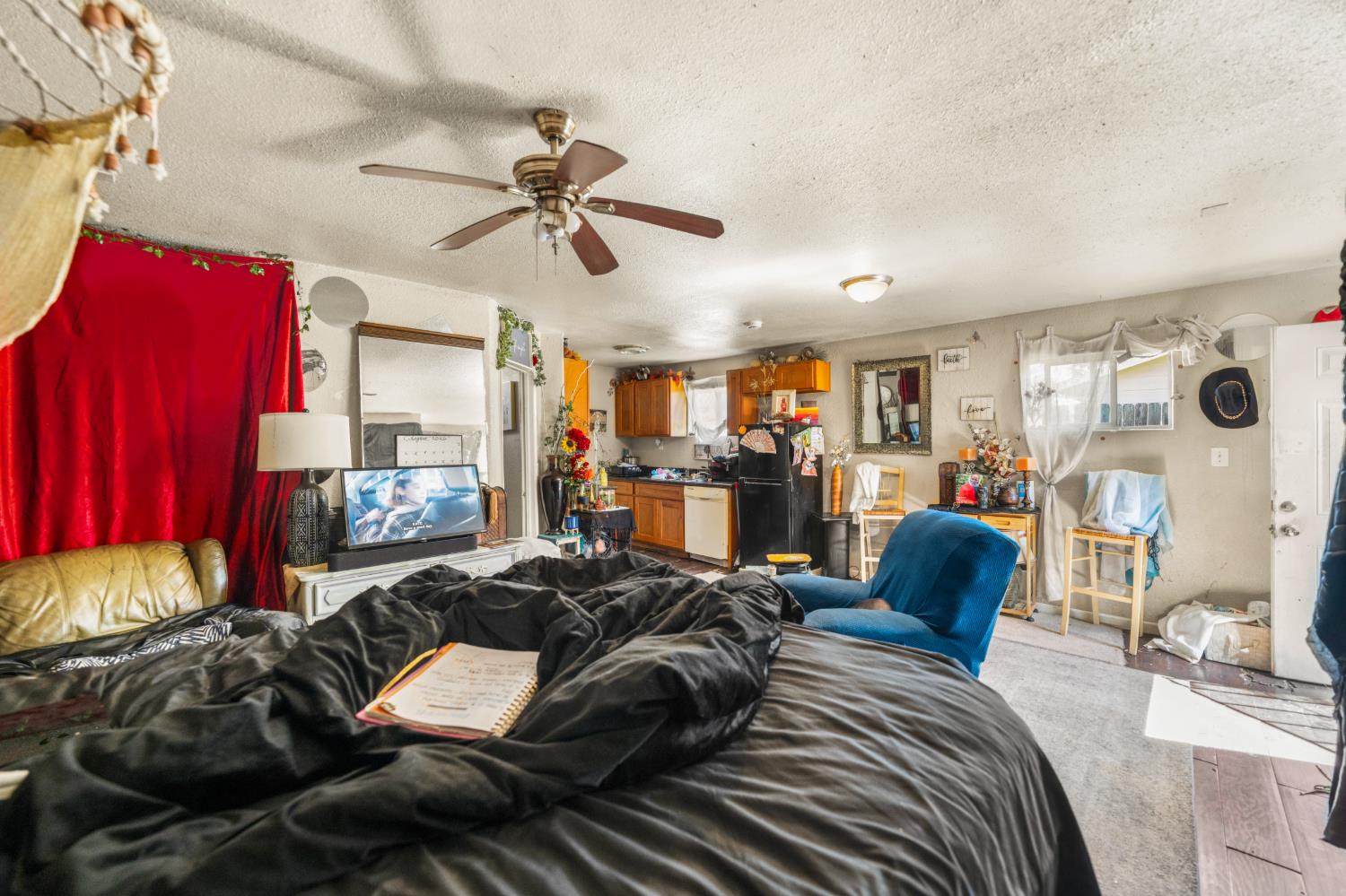 4365 Olivehurst Avenue Olivehurst CA 95961