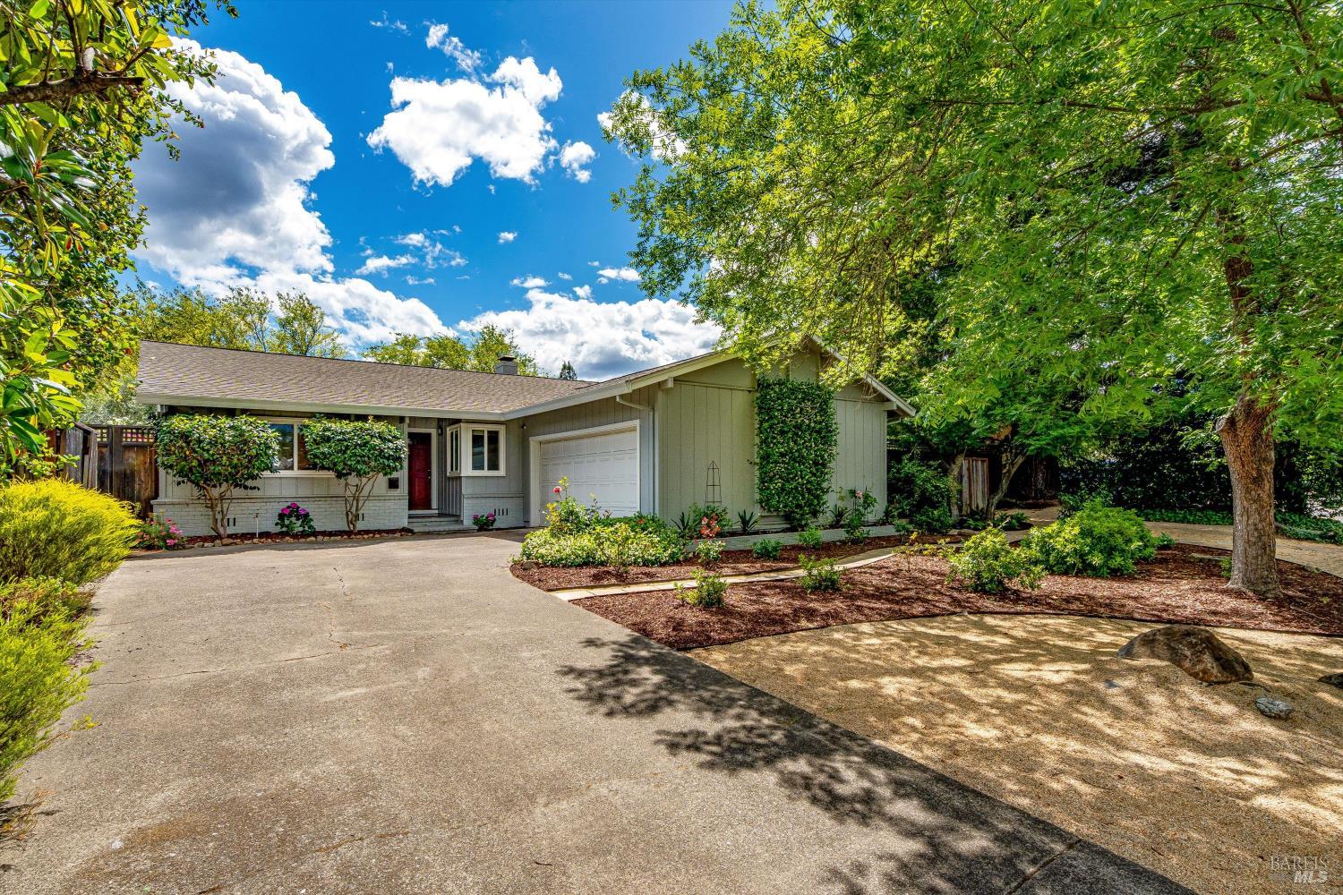 1291 Sylvaner Avenue St. Helena CA 94574