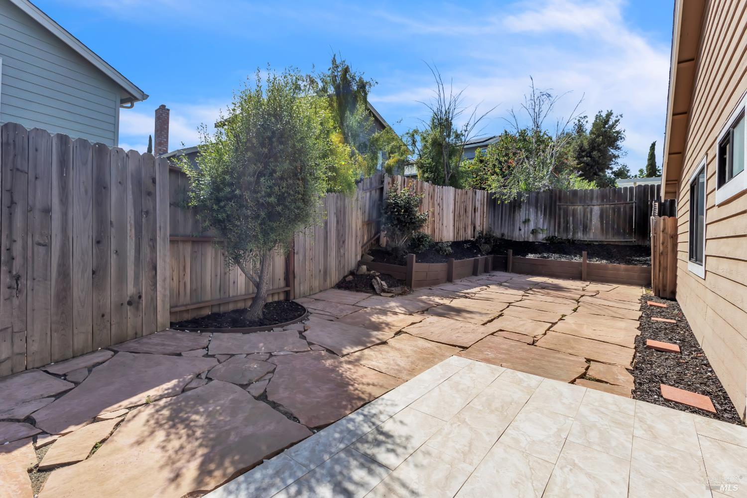101 Thresher Drive Vallejo CA 94591