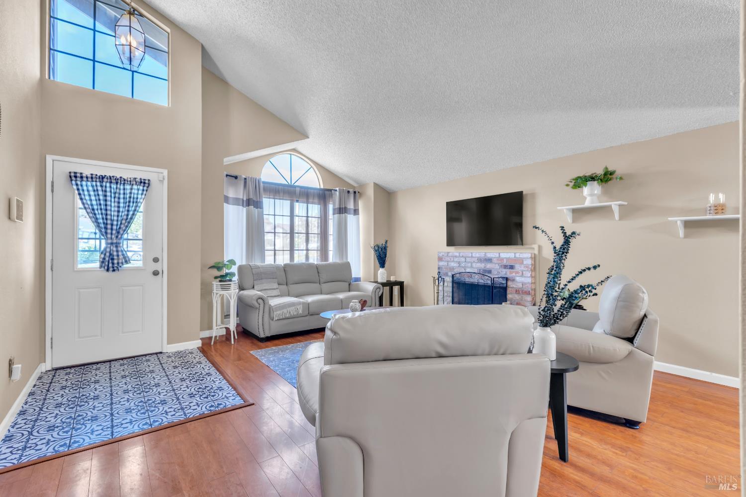 101 Thresher Drive Vallejo CA 94591