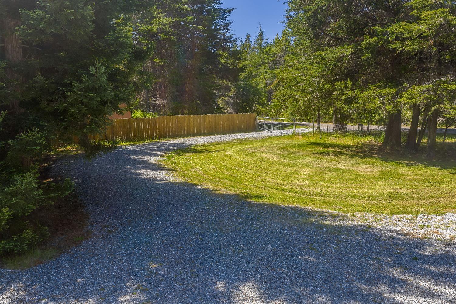31195 Brush Creek Road Fort Bragg CA 95437