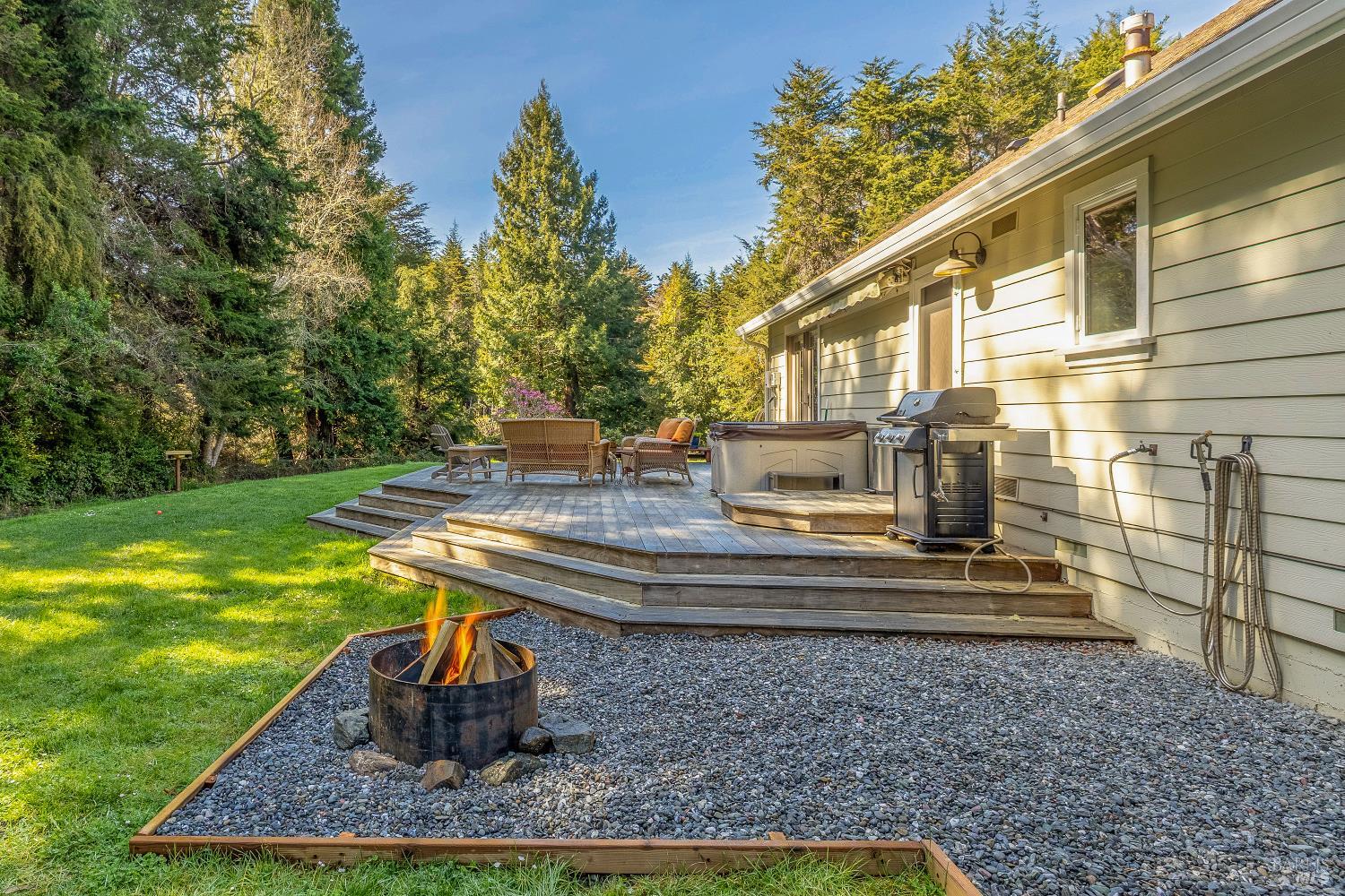 31195 Brush Creek Road Fort Bragg CA 95437
