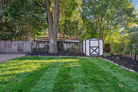 203 Brookside Drive San Anselmo CA 94960