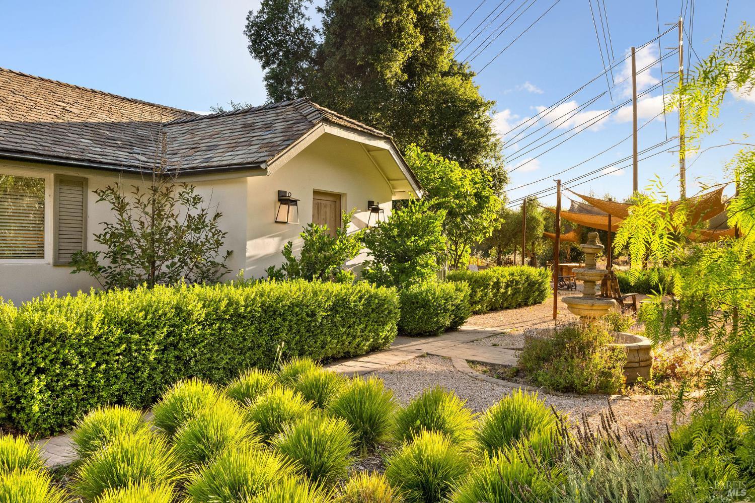 691 Silverado Trail S St. Helena CA 94574