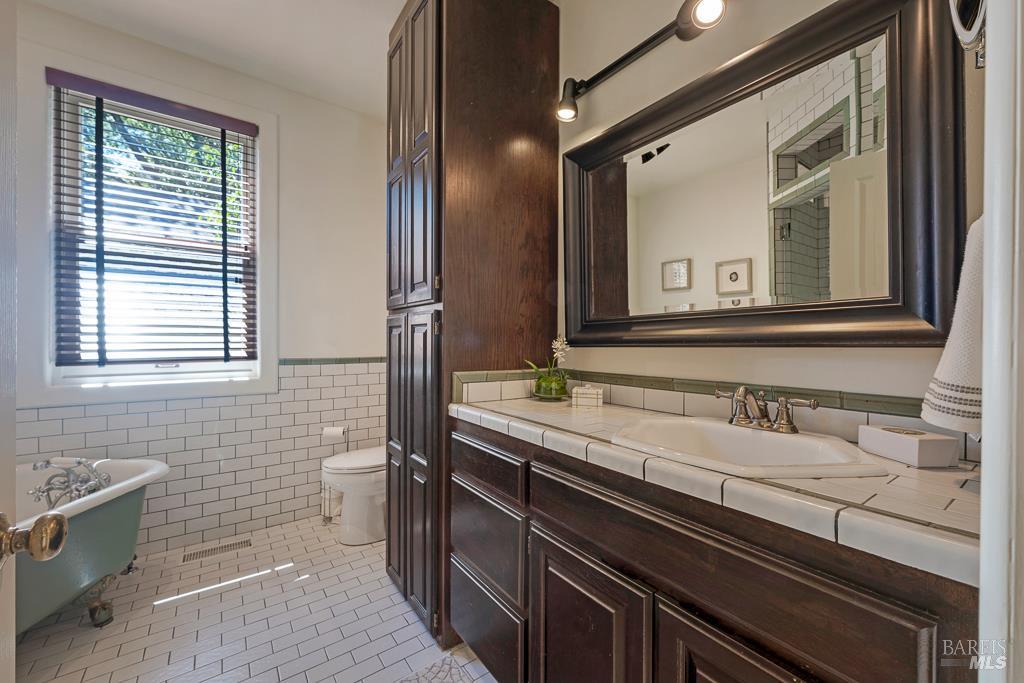 21234 Geyserville Avenue Geyserville CA 95441