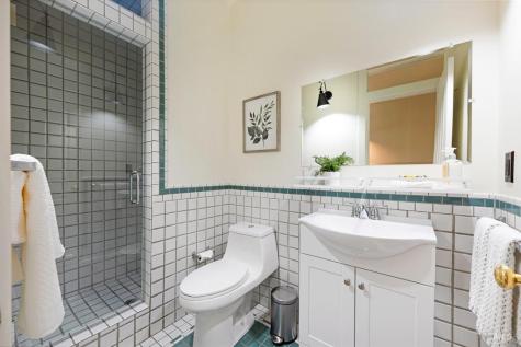 21234 Geyserville Avenue Geyserville CA 95441