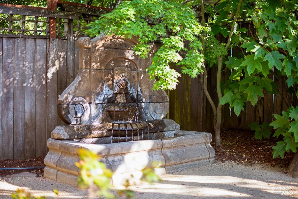 21234 Geyserville Avenue Geyserville CA 95441