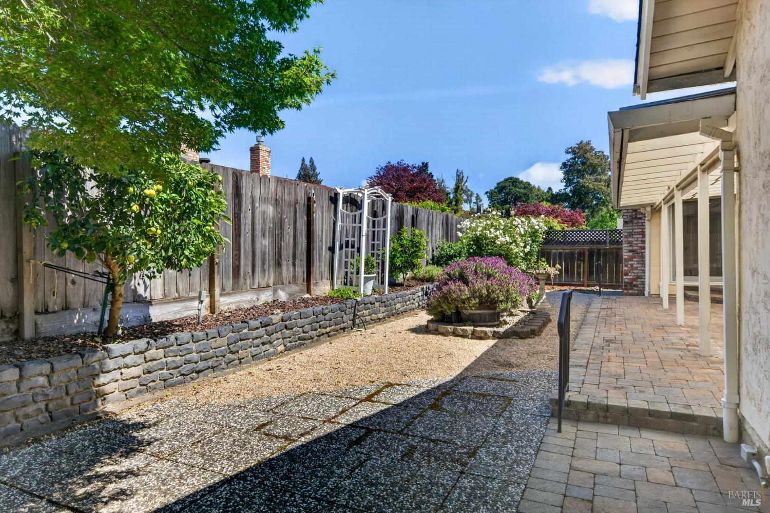 2968 Woodcrest Drive Napa CA 94558
