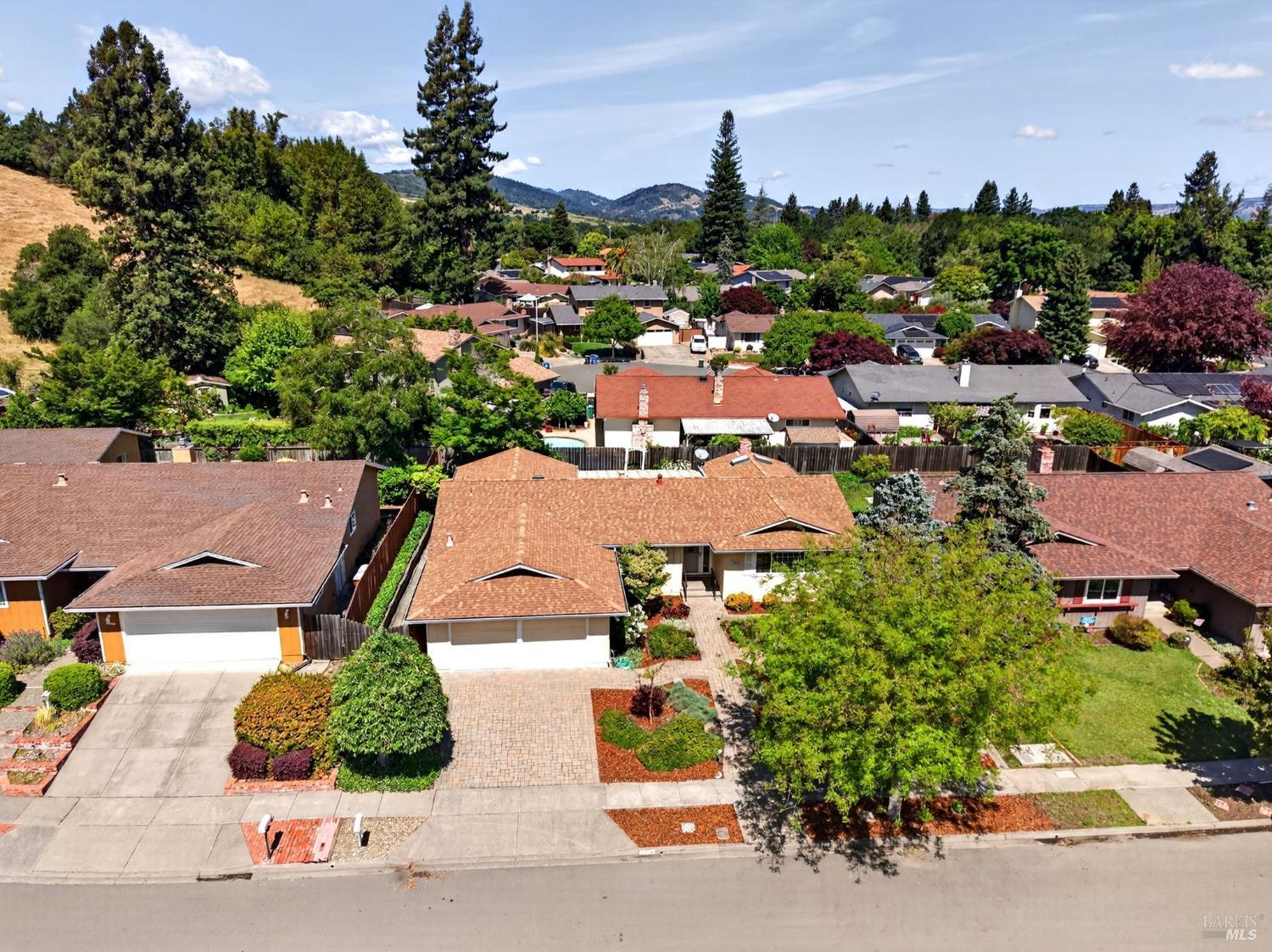 2968 Woodcrest Drive Napa CA 94558