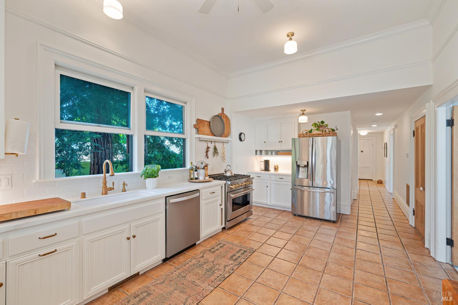 440 W J Street Benicia CA 94510