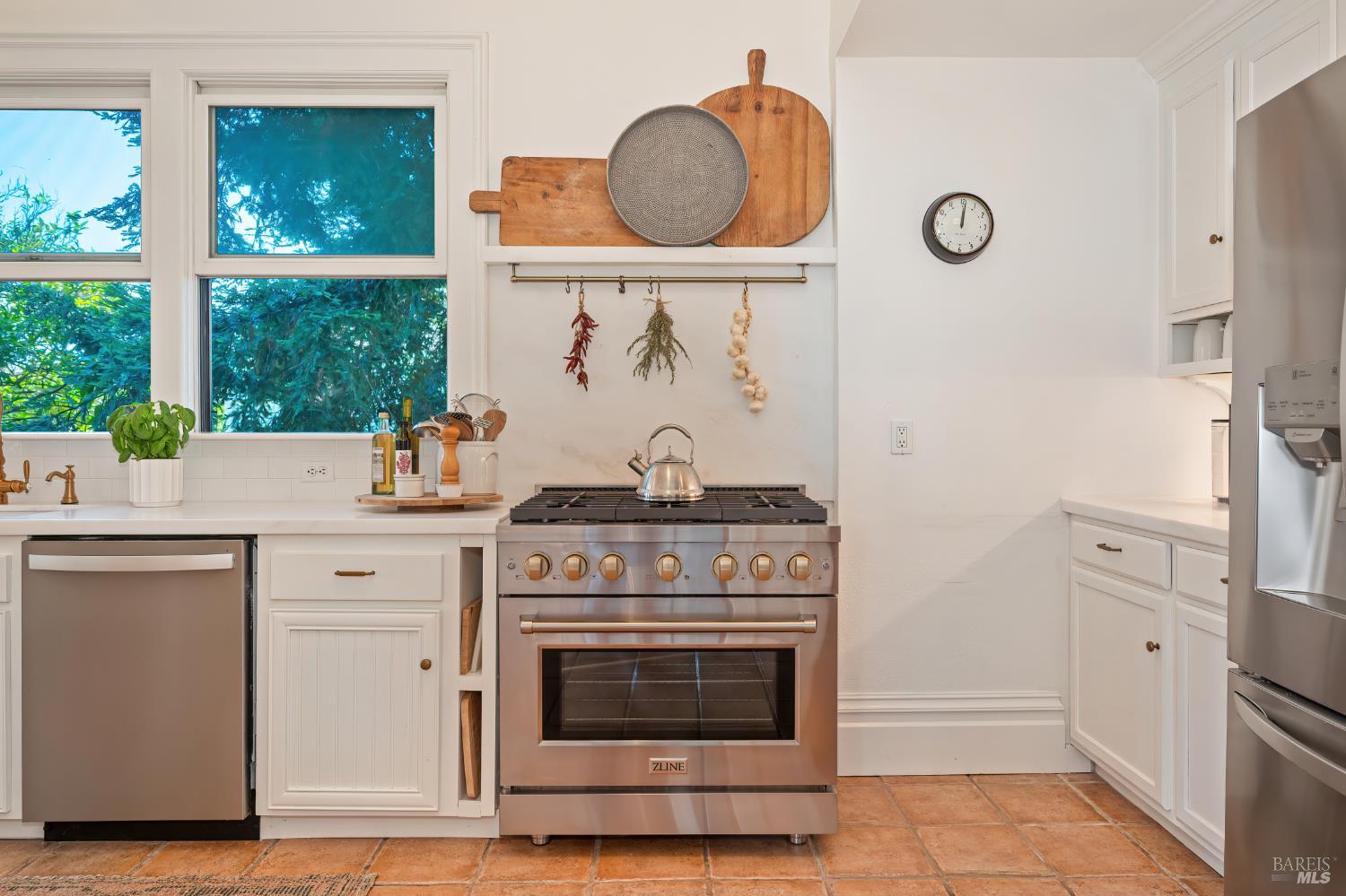 440 W J Street Benicia CA 94510