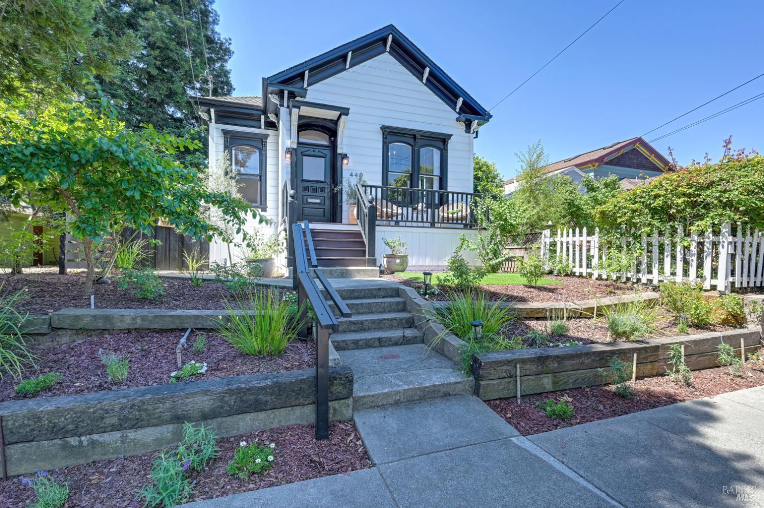 440 W J Street Benicia CA 94510
