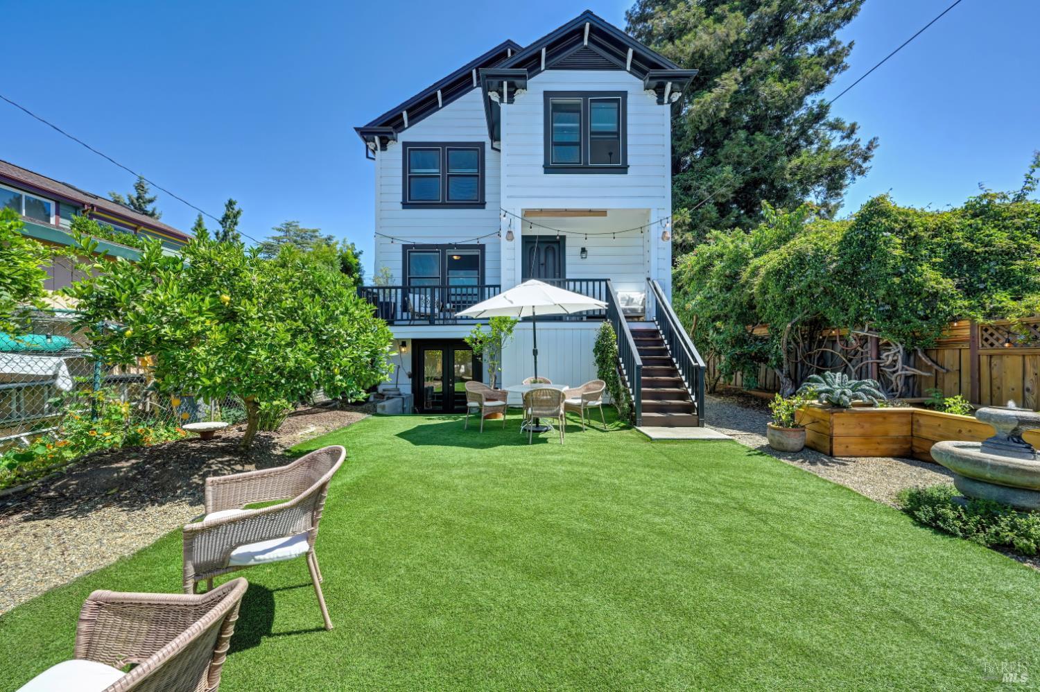 440 W J Street Benicia CA 94510