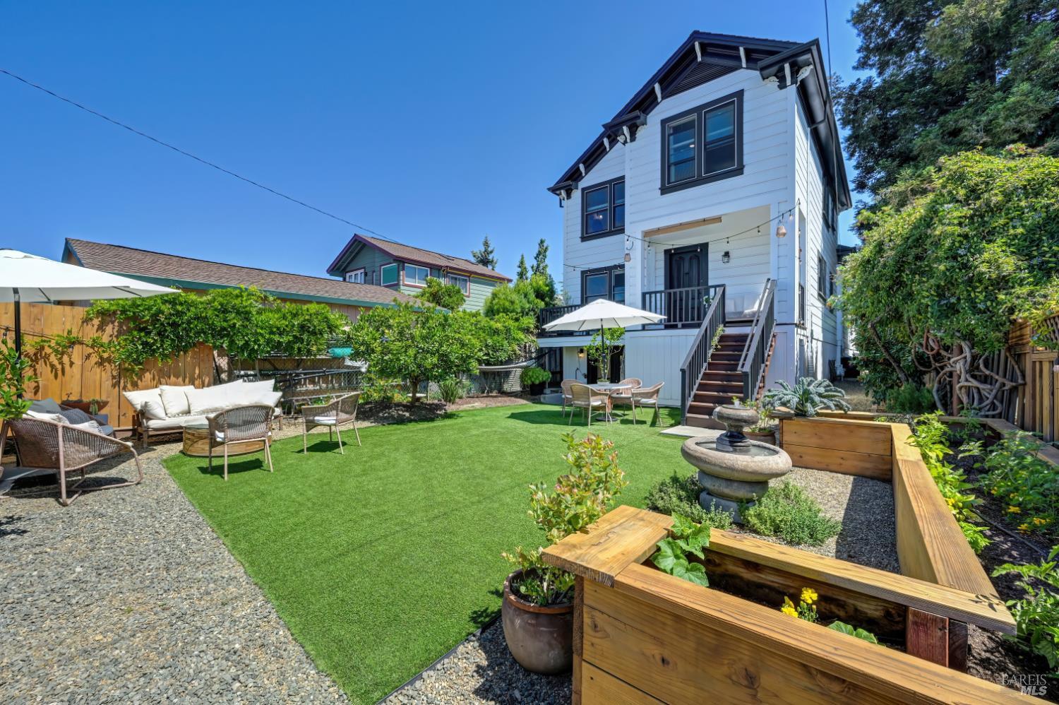 440 W J Street Benicia CA 94510