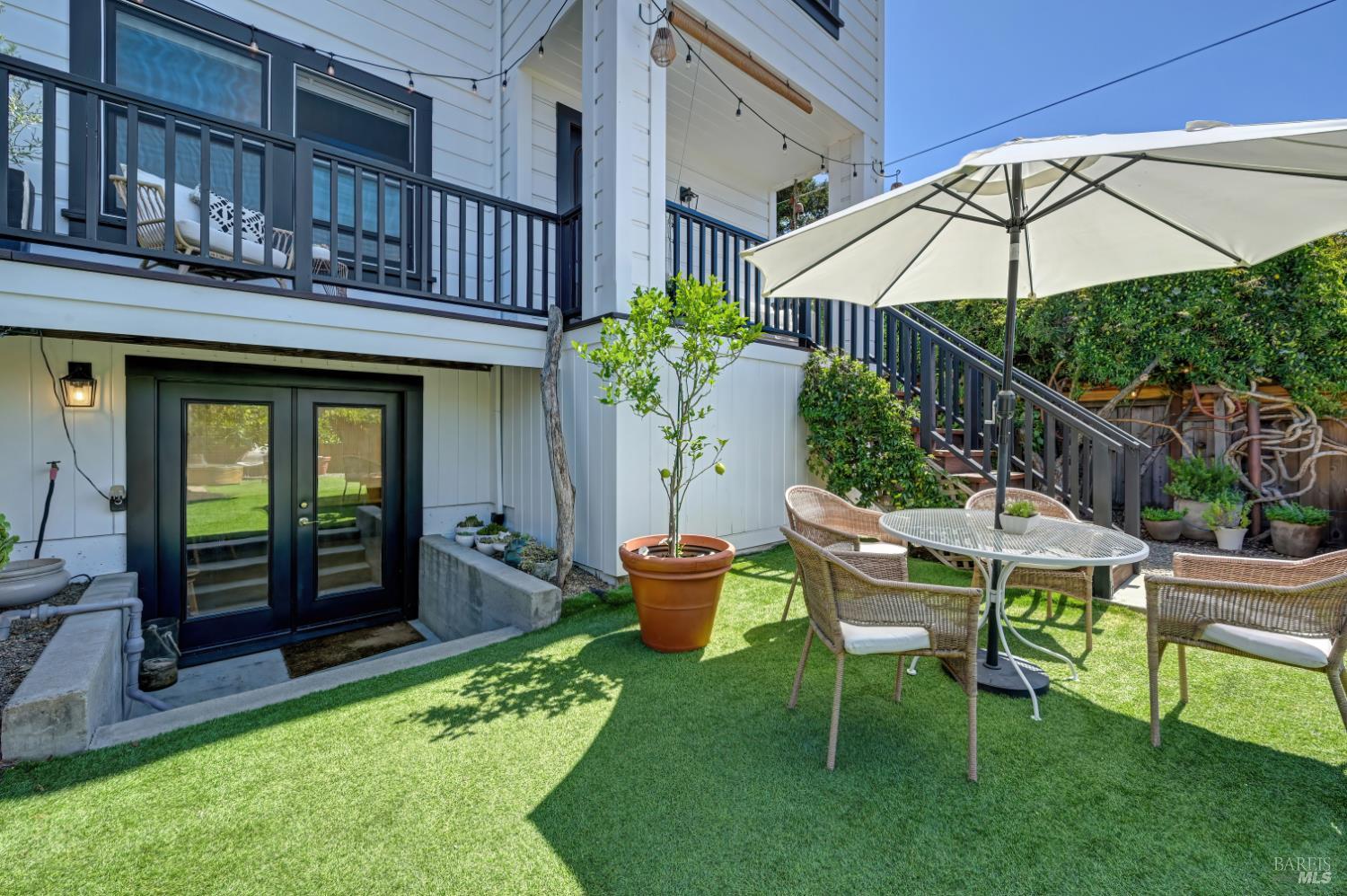 440 W J Street Benicia CA 94510