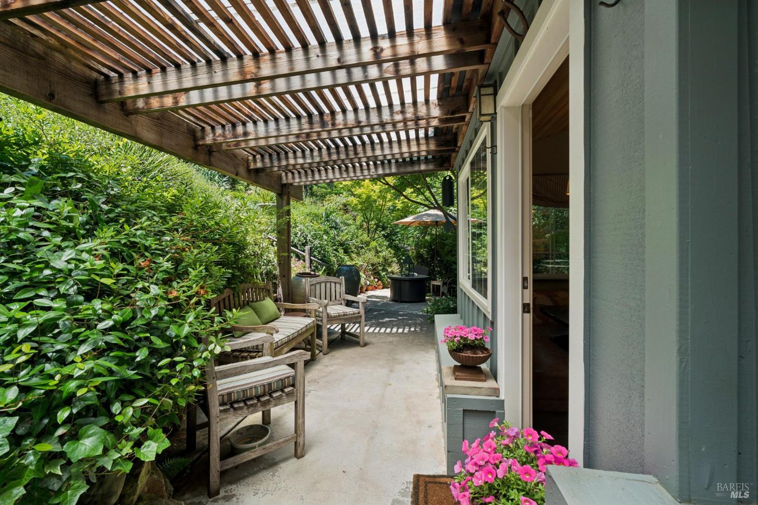 17921 Berry Street Cazadero CA 95421