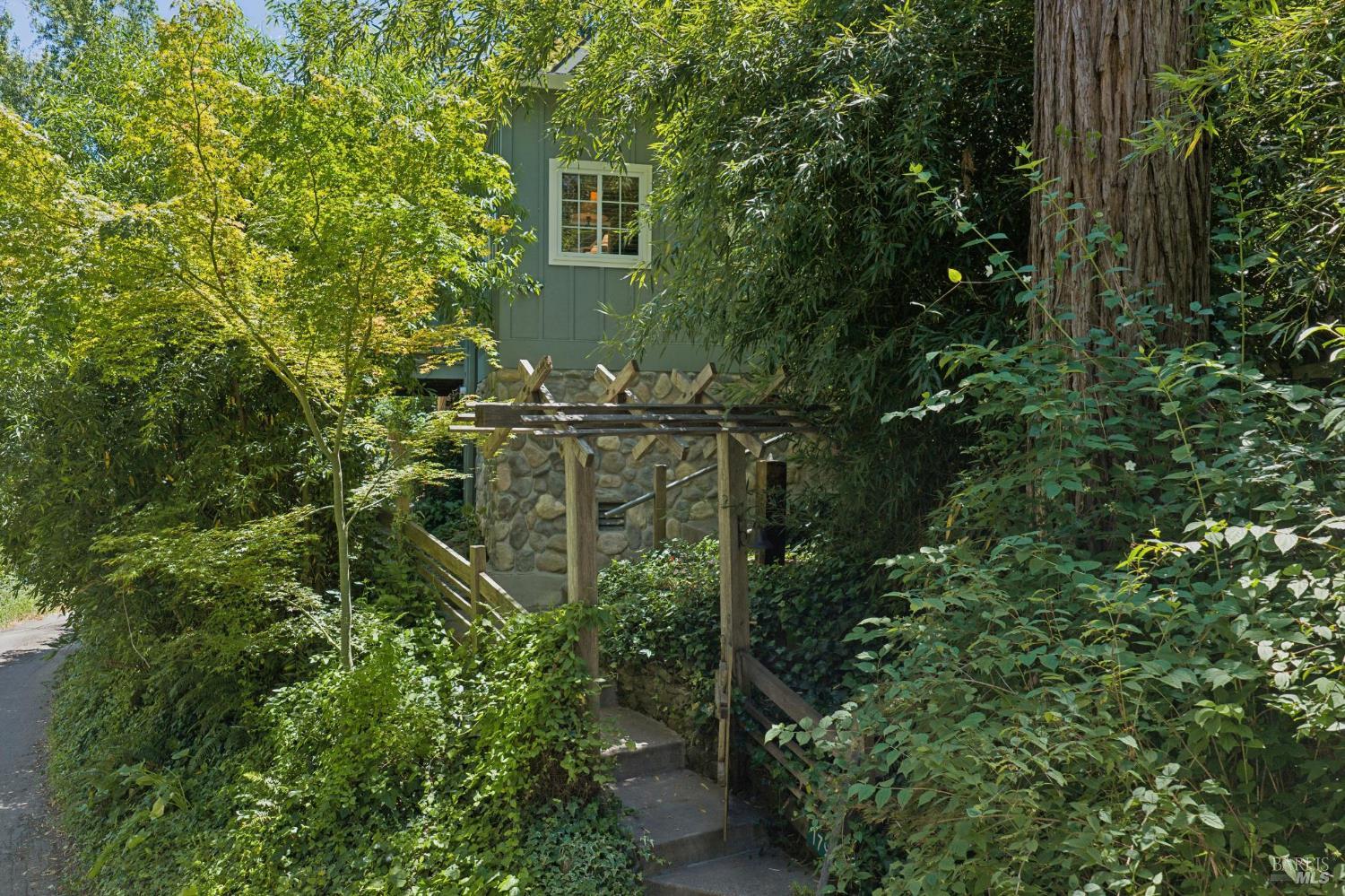 17921 Berry Street Cazadero CA 95421