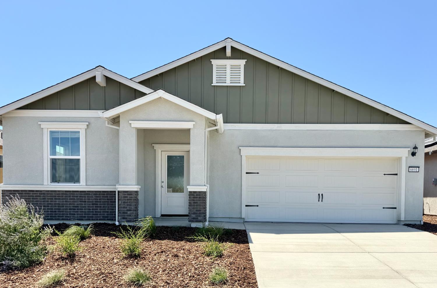 6691 Snedigar Road Riverbank CA 95367