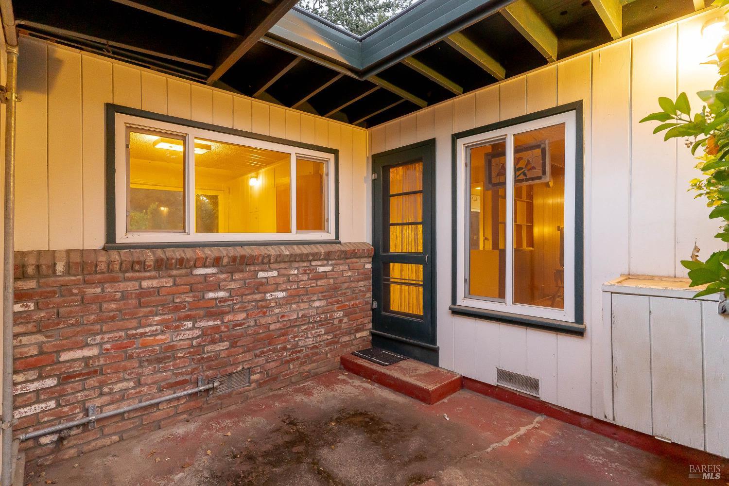 1051 Fabiola Drive Napa CA 94558
