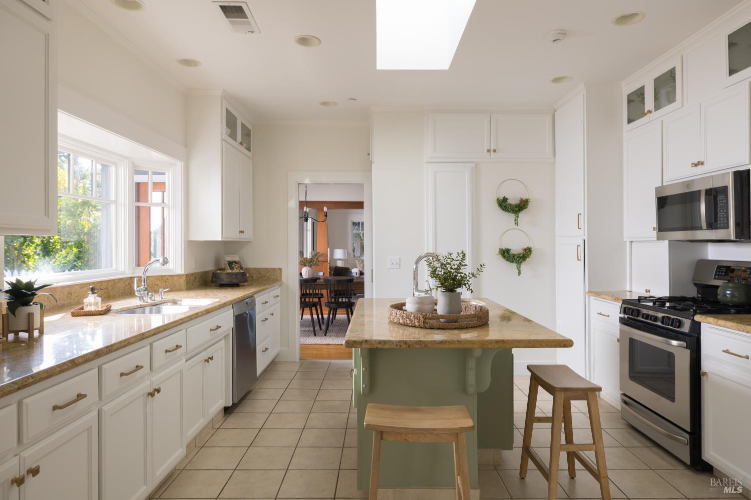 494 4th Street E Sonoma CA 95476