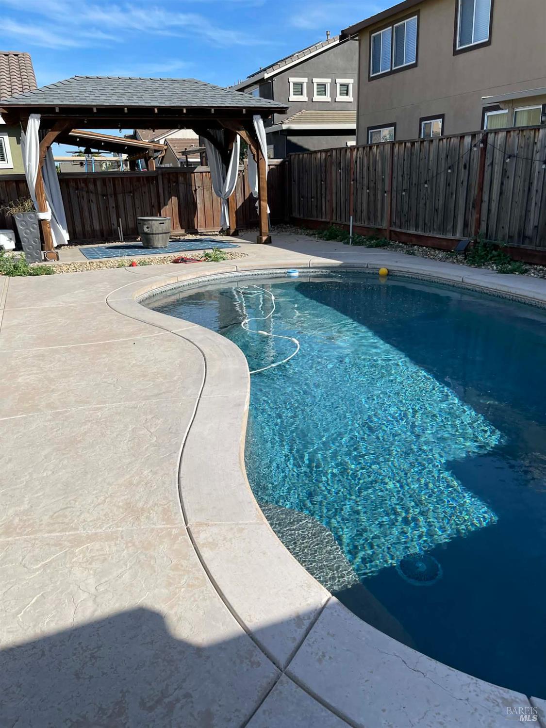 448 Cache Court Vacaville CA 95688