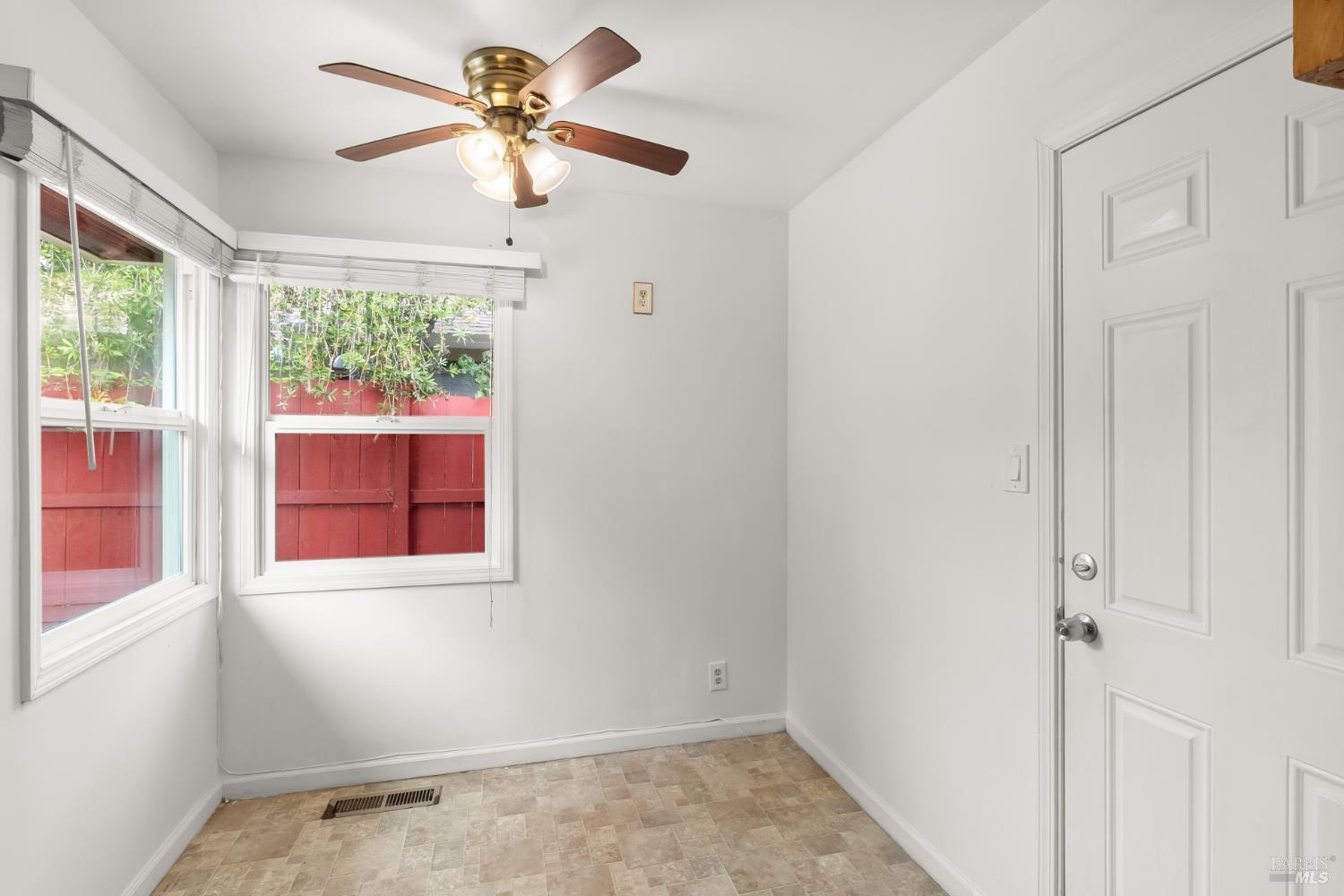 2446 Helen Avenue Vallejo CA 94591