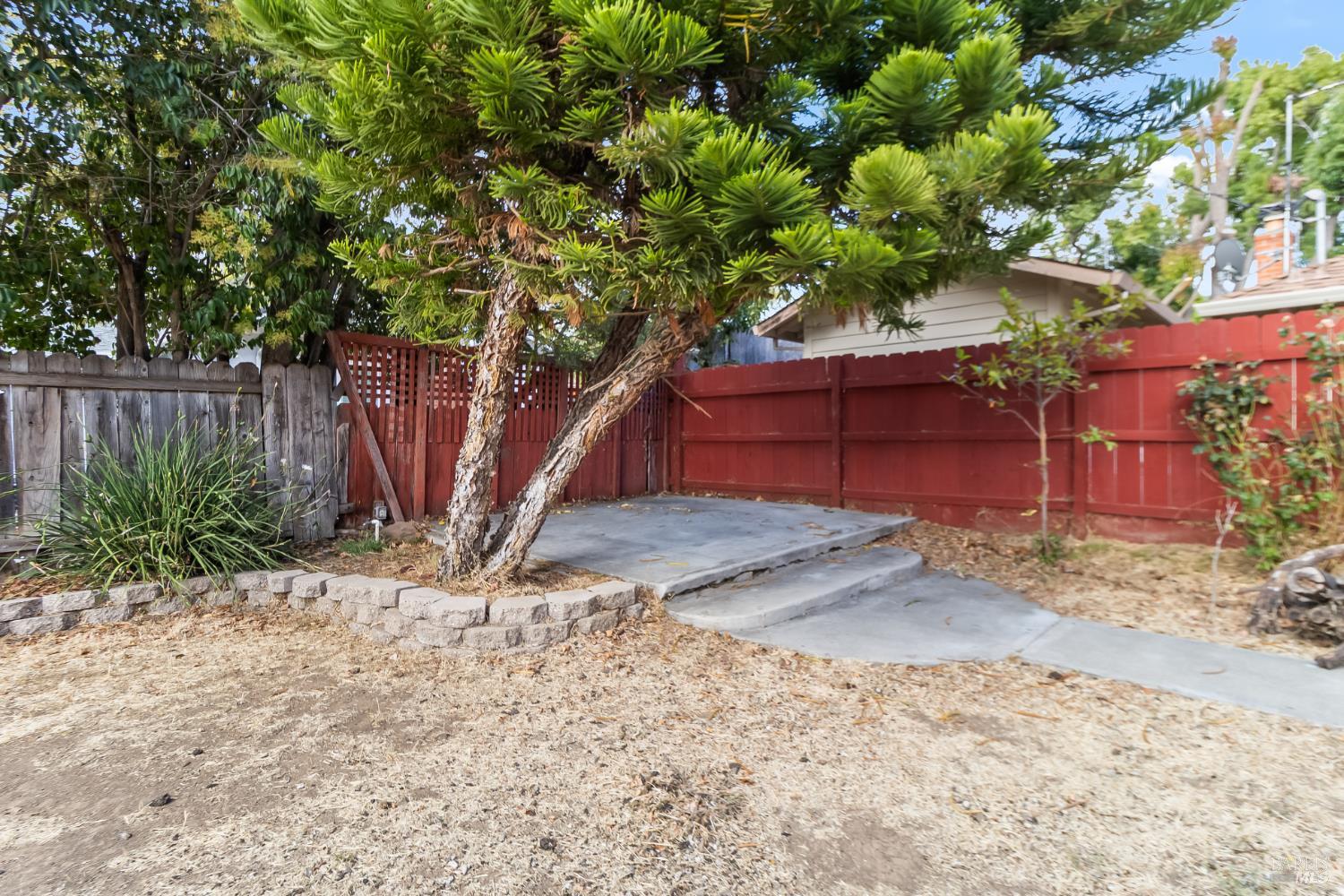 2446 Helen Avenue Vallejo CA 94591