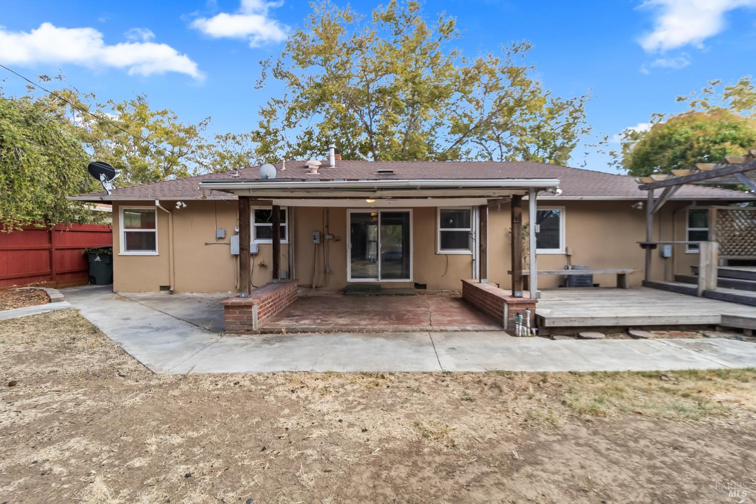 2446 Helen Avenue Vallejo CA 94591