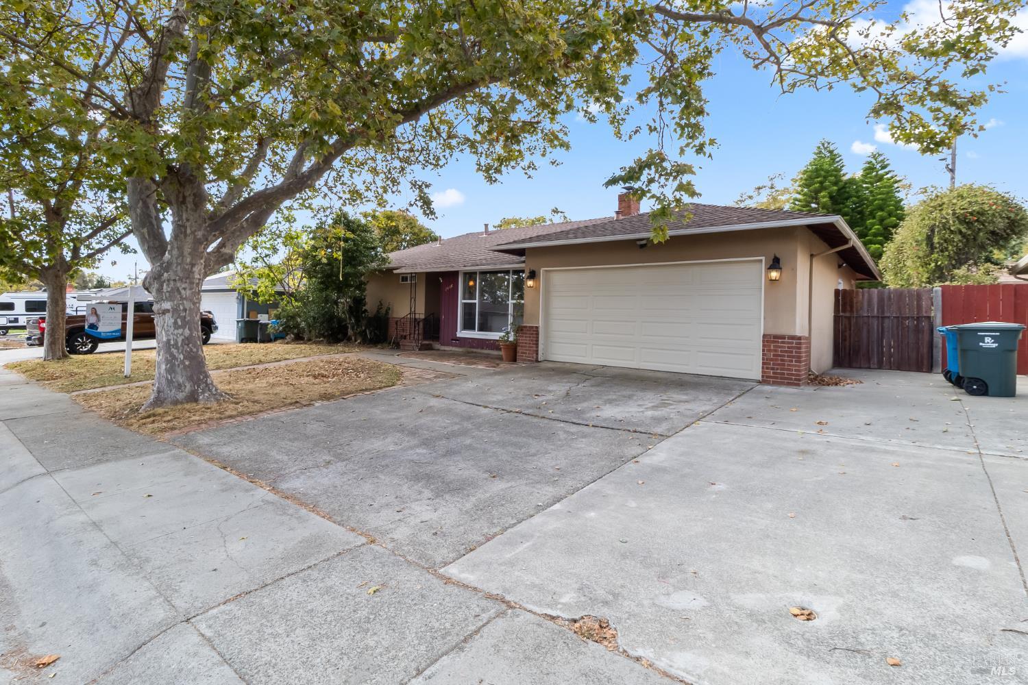 2446 Helen Avenue Vallejo CA 94591