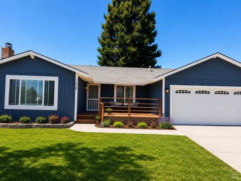 7629 Beth Court Rohnert Park CA 94928