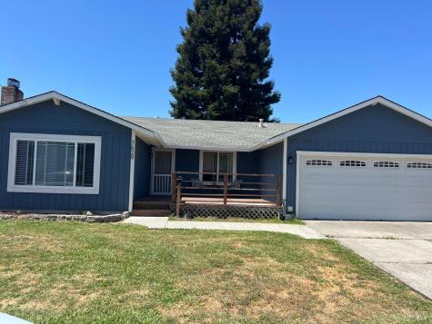 7629 Beth Court Rohnert Park CA 94928