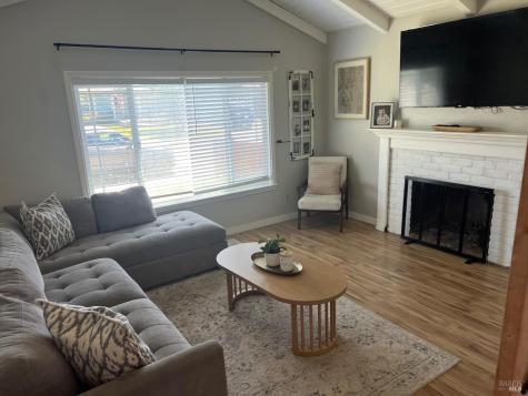 7629 Beth Court Rohnert Park CA 94928
