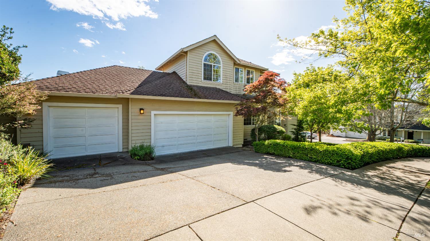 4742 Livingstone Place Santa Rosa CA 95405