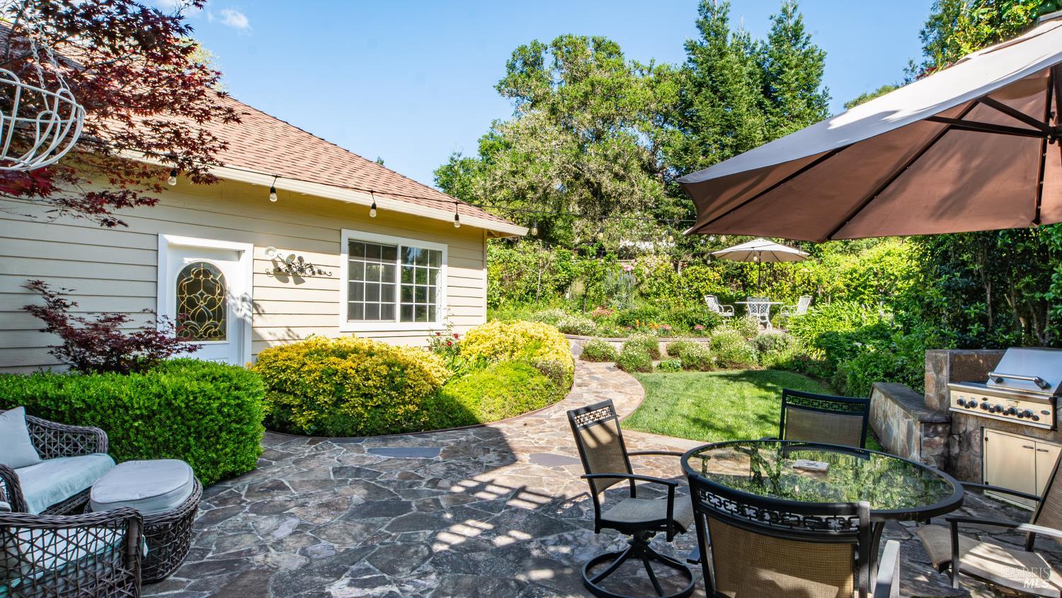 4742 Livingstone Place Santa Rosa CA 95405