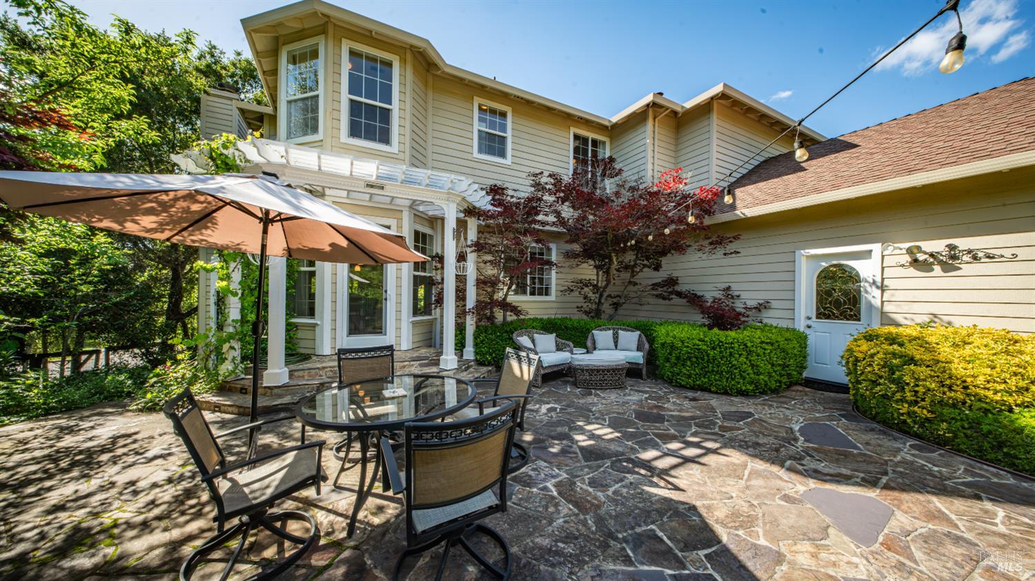4742 Livingstone Place Santa Rosa CA 95405