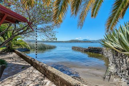 9865 E Highway 20 Clearlake Oaks CA 95423