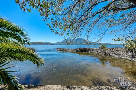 9865 E Highway 20 Clearlake Oaks CA 95423